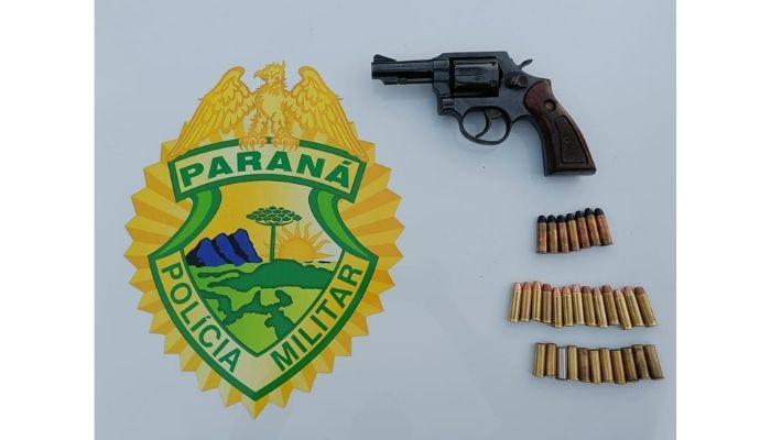 Quedas – Homem é preso por posse irregular de arma de fogo e ameaça